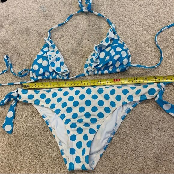 GUESS blue white polka dot ruffle frill bikini Sz L - Picture 4 of 9